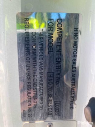 2014年式 日野700系 2848