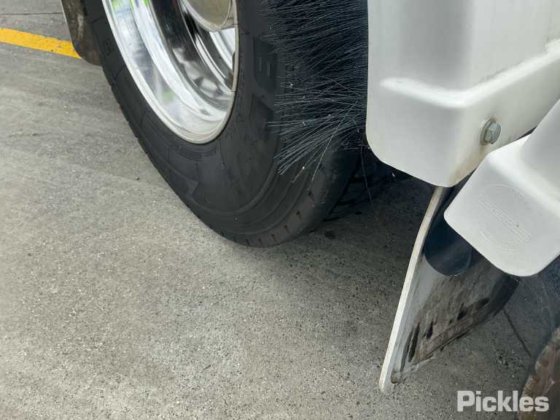 2013 マック トライデント CMHT