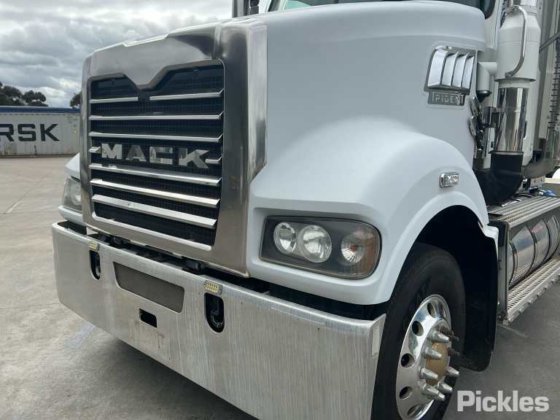 2013 マック トライデント CMHT