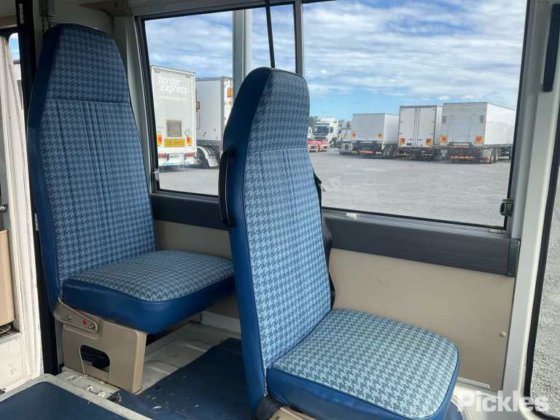 1992日産シビリアン