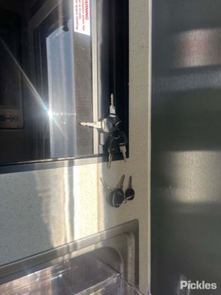 2023新纪元房车路灯猫头鹰