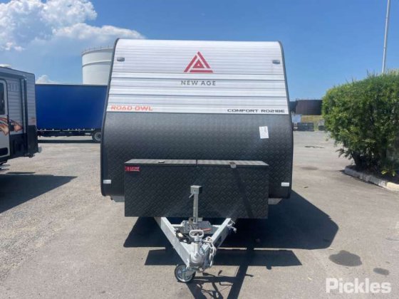 2023新纪元房车路灯猫头鹰