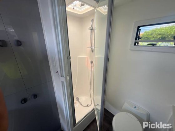 2023新纪元房车路灯猫头鹰