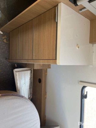 阿德里亚·阿多拉