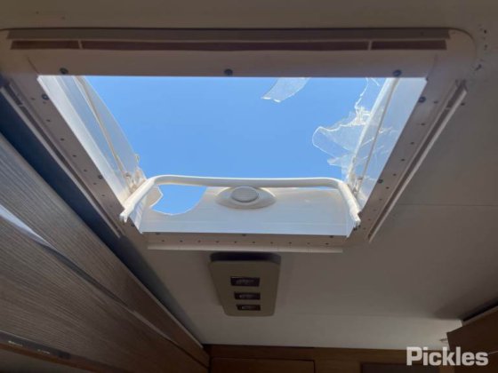 阿德里亚·阿多拉