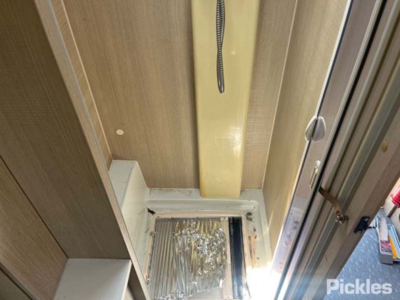 阿德里亚·阿多拉