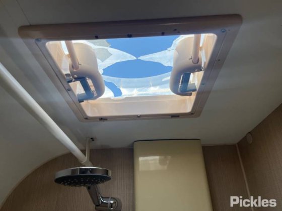 阿德里亚·阿多拉