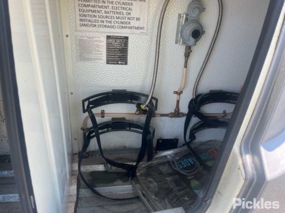 阿德里亚·阿多拉