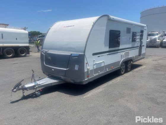 阿德里亚·阿多拉