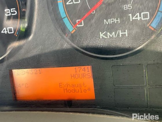 2012款国际Workstar 7400