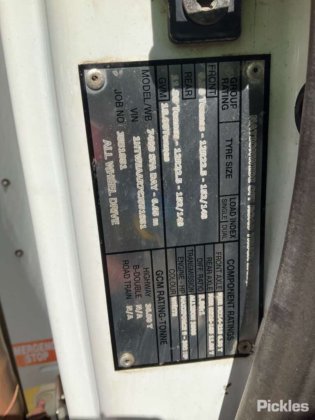 2012款国际Workstar 7400