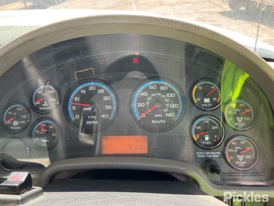 2012款国际Workstar 7400