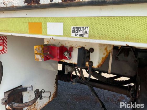 2012款国际Workstar 7400