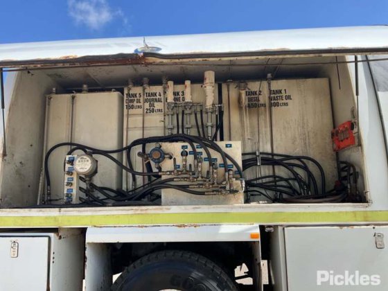 2012款国际Workstar 7400