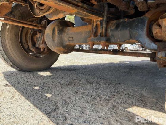 2012款国际Workstar 7400