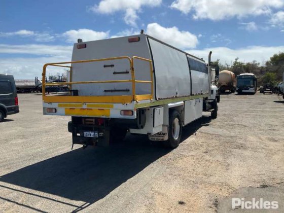 2012款国际Workstar 7400