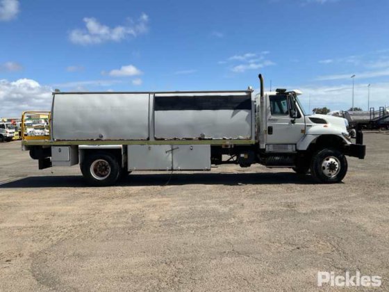 2012款国际Workstar 7400