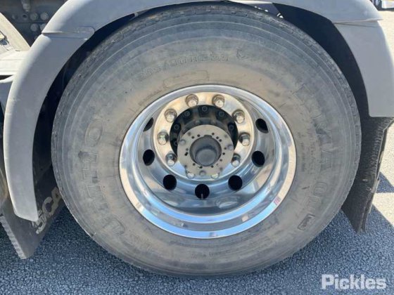 2014年式スカニアR620