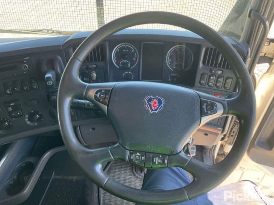 2014年式スカニアR620