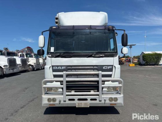 2010 DAF CF 7585
