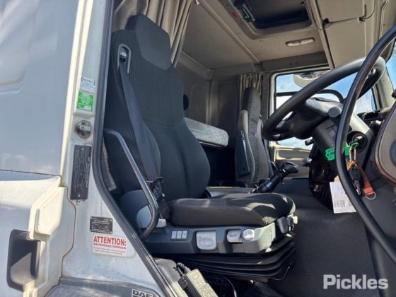 2010 DAF CF 7585