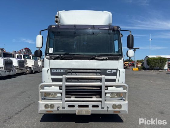 2010 DAF CF 7585