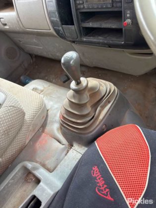 2005年式 日野 デュトロ