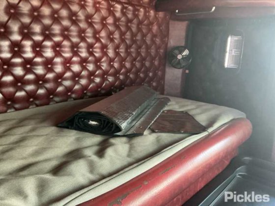 2008年肯沃斯K108