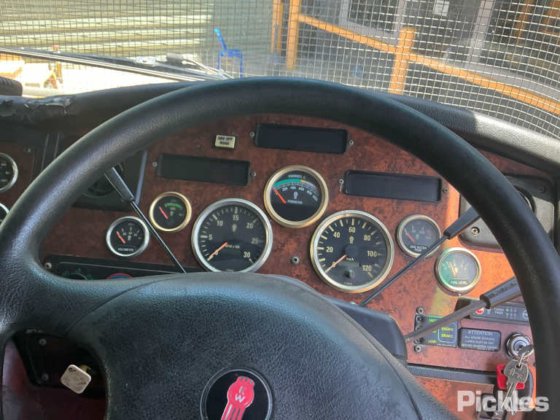 2008年肯沃斯K108