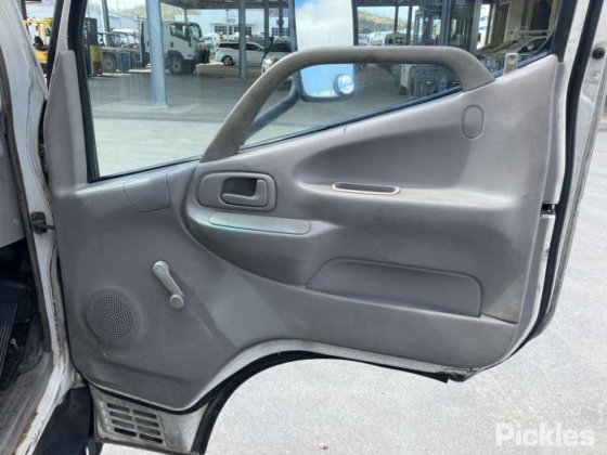 2003 日野 Dutro U414