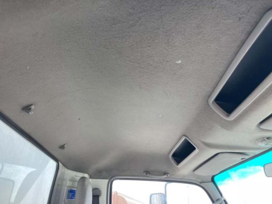 2003年日野ディトロU414