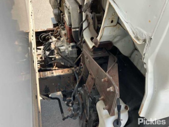 2003年日野ディトロU414