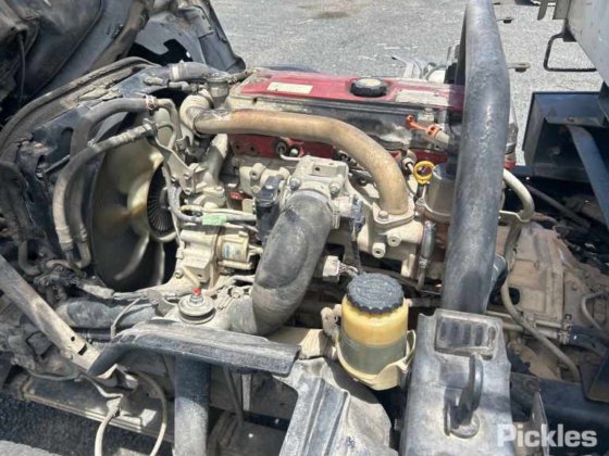 2011款日野300系列