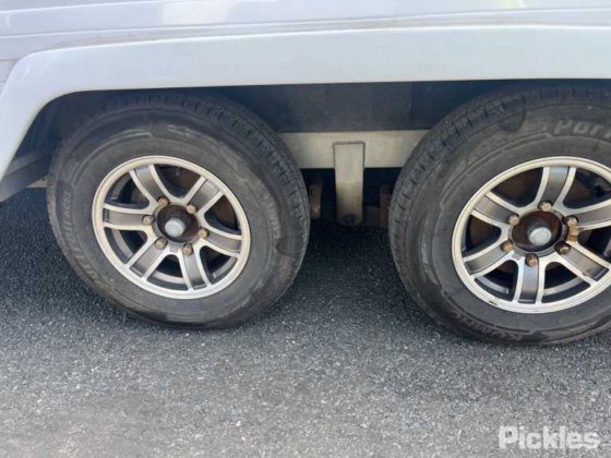 2011 ジェイコ スタークラフト