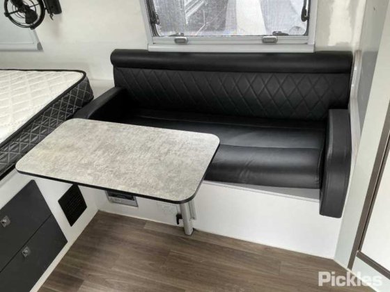 Austrack Wohnmobile 2023