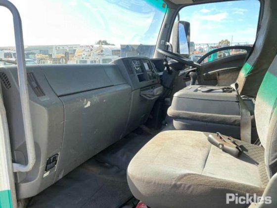 2009 年铃木? Wait】