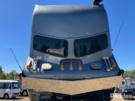 2023 肯沃斯 K200 系列