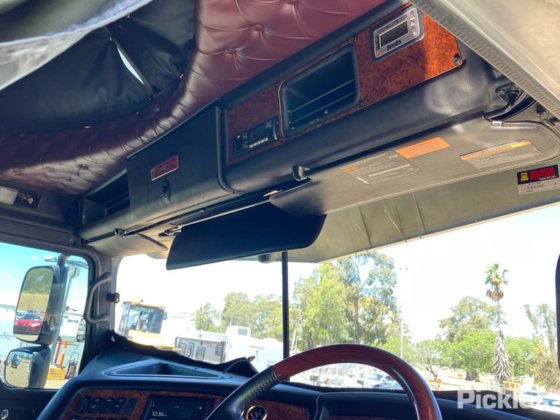 2023 肯沃斯 K200 系列