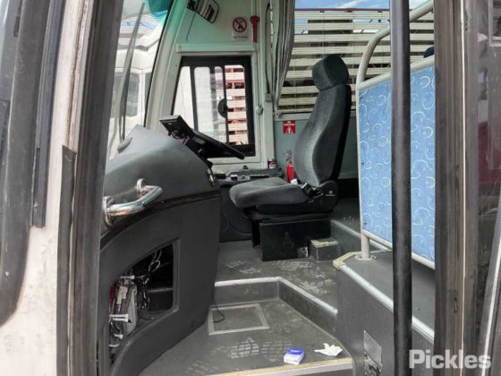 2012 金龙 V 系列