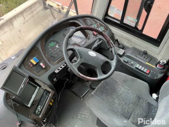 2012 金龙 V 系列