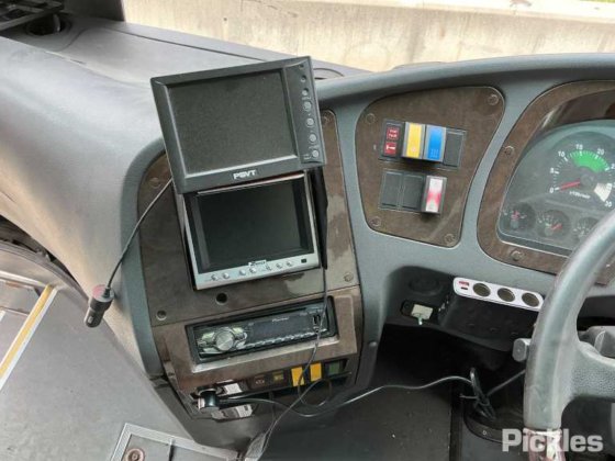 2012 金龙 V 系列