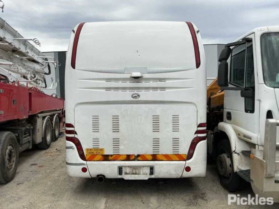 2012 金龙 V 系列