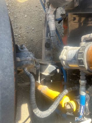 2010年式ケンワースT408