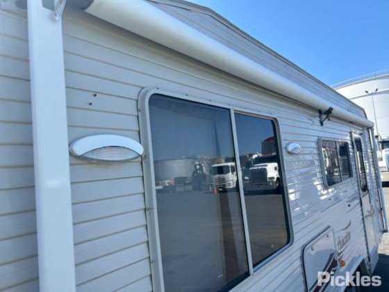 科罗马尔·普林斯顿