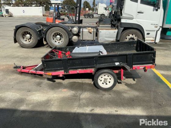 ロング・チャイ・インダストリーズ