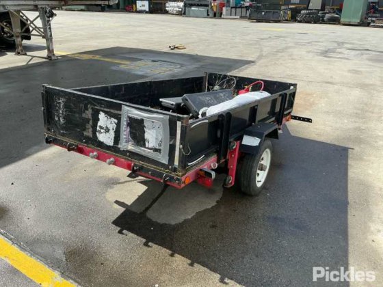 ロング・チャイ・インダストリーズ