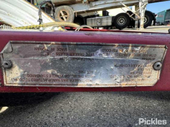 ロング・チャイ・インダストリーズ