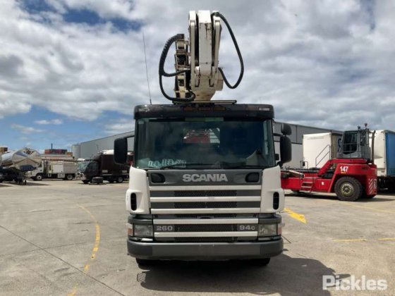 2004 Scania 94C