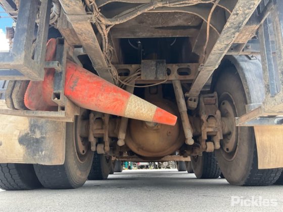 2004 Scania 94C