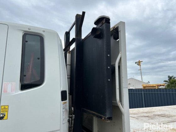 2016年三菱扶桑战斗机1627